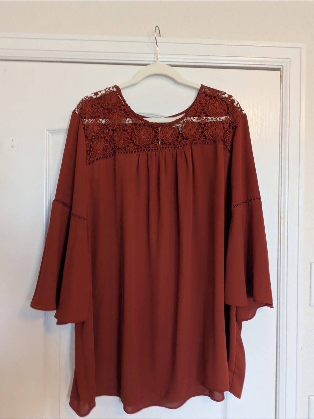 Ava & Viv Rust Crochet Yoke Long Sleeve Tunic Dress